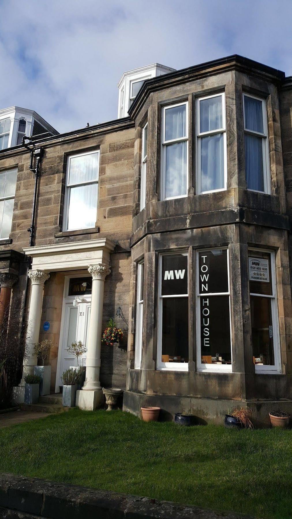 Mw Townhouse Hotel EDI Buitenkant foto